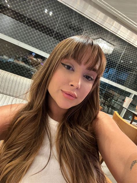 Emilyferrer .